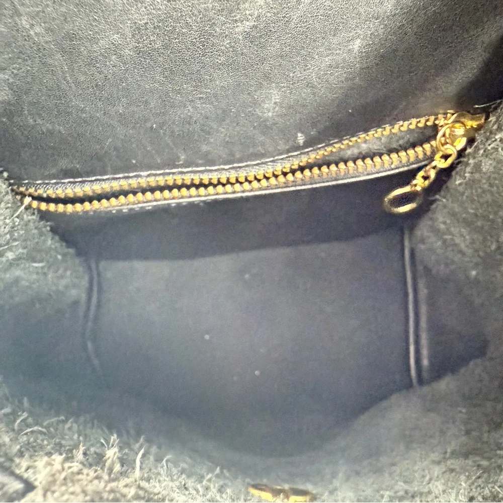 COACH Black Leather Turnlock Drawstring Daypack Backpack Style 9960 Vintage 90s - Picture 13 of 17